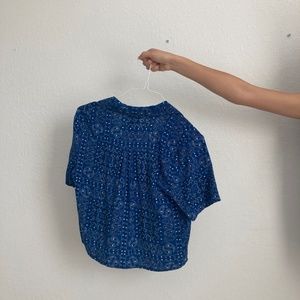 Short sleeve button up blue top